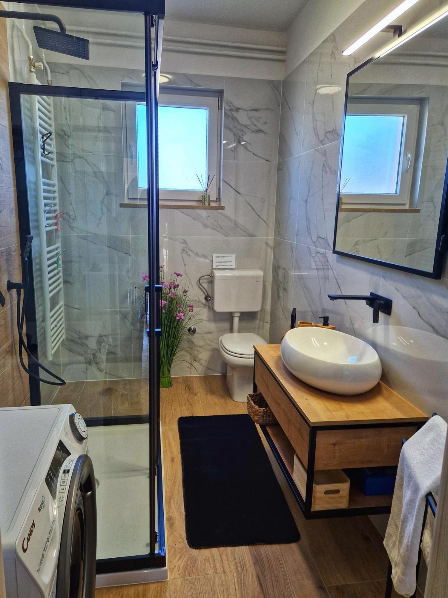Mare-peroj Apartament *